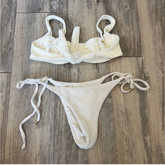 Monday Swimwear Sorrento Top and Palma Bottom in Ivory Crinkle - Picture 5 of 6